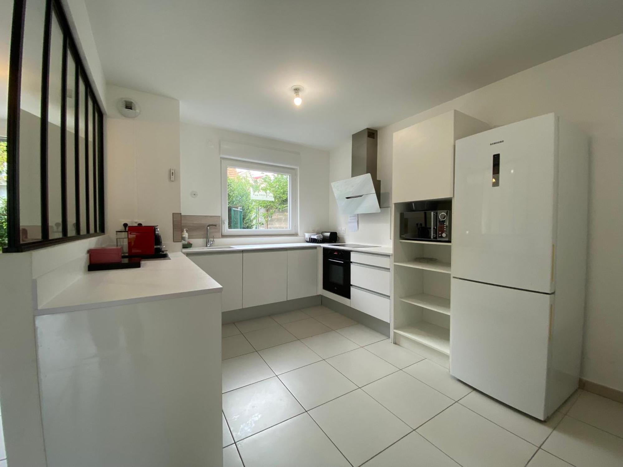 Duplex Neuf 90 M2 - 3 Chambres, Avec Jardin A Sartrouville Exterior photo